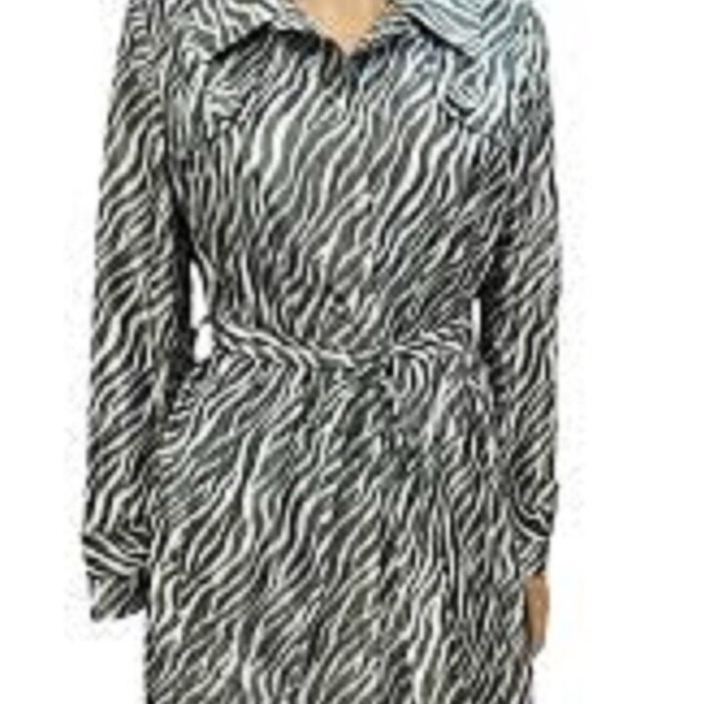 Chico's Black and White Zebra Long Sleeve Dress